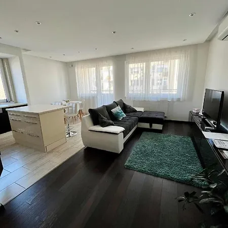Big Forest Apartman Διαμέρισμα *